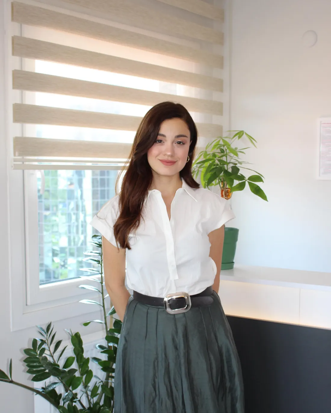 Klinik Psikolog Öykü Zeynep Aydın, Kozyatağı'ndaki ofisinde